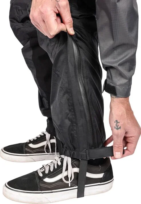 Thrashin Supply Co. PANT MISSION RAIN LG/XL