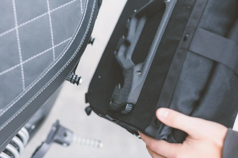 SW-Motech SIDEBAG LEGEND LC2 R/B