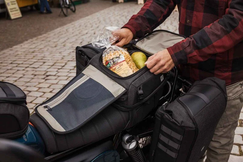 SW-Motech LEGEND GEAR TAIL BAG LR3