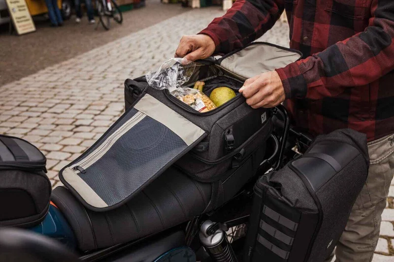 SW-Motech LEGEND GEAR TAIL BAG LR3