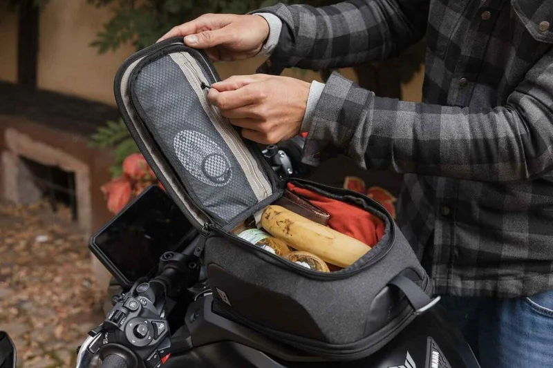 SW-Motech LEGEND GEAR TANK BAG LT4