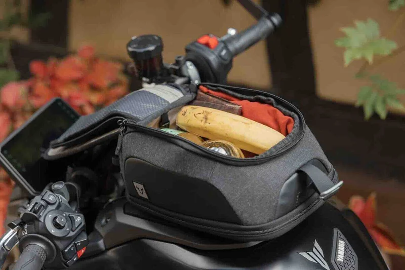 SW-Motech LEGEND GEAR TANK BAG LT4