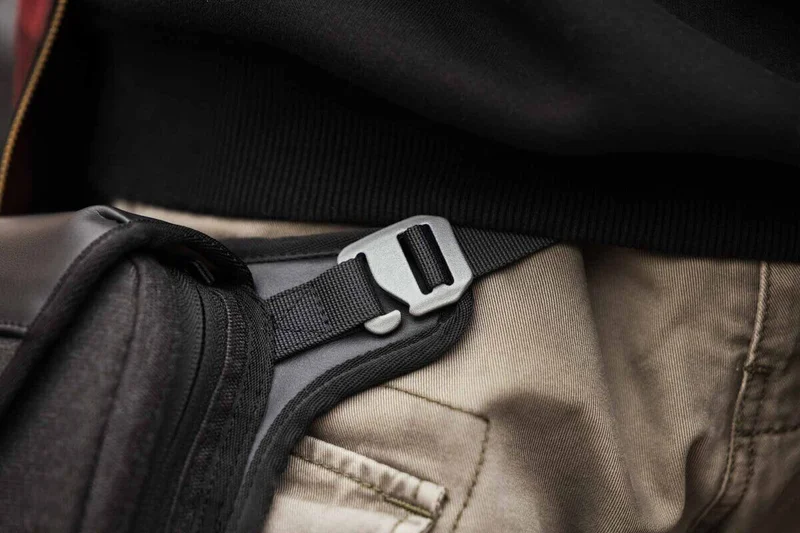 SW-Motech LEGEND GEAR LEG BAG LA13