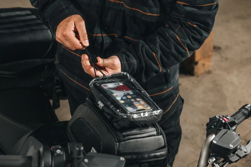 SW-Motech SMARTPHONE BAG LEGEND LA11