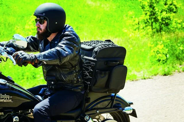 Kuryakyn BAG MOMENTUM VAGABOND - BLACK