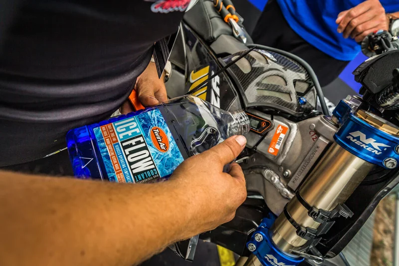 TWIN AIR ICE FLOW COOLANT 2LT