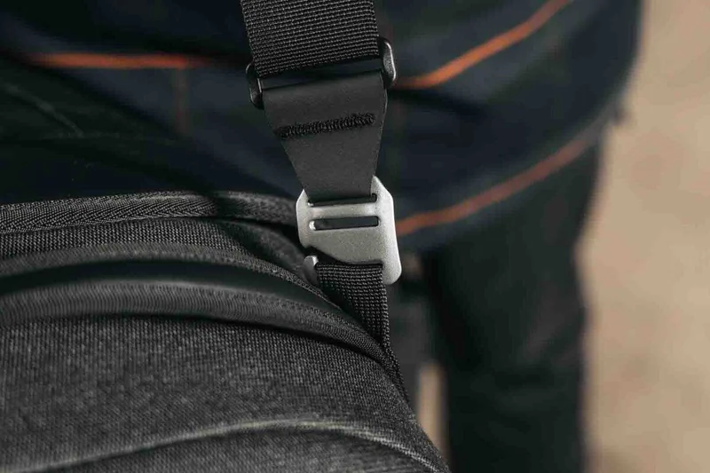 SW-Motech SHOULDER STRAP LEGEND LA12