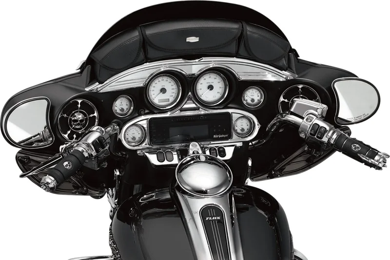 Kuryakyn ACCENT STEREO FLHT