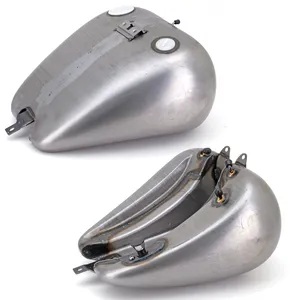 Zodiac (Genuine Zodiac Products) CUSTOM STYLE TANKS WITH DASH MOUNT FOR TWIN CAM SOFTAIL