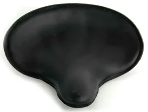 Samwel Supplies OLD STYLE LEATHER SOLO SADDLES