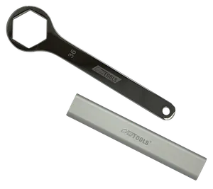 CruzTOOLS, Inc. CRUZ TOOLS AXLE WRENCH